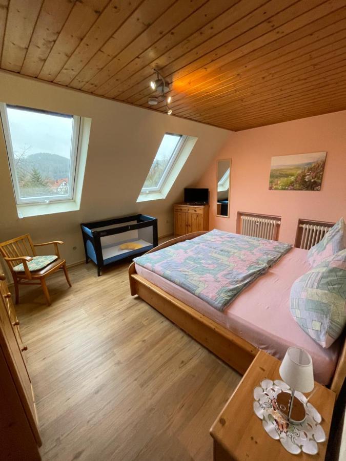 Ferienwohnung Beate Engelhardt Kleinern Екстериор снимка