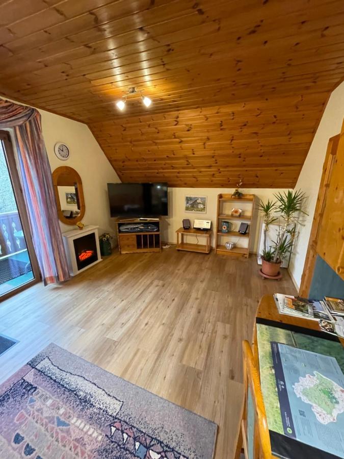 Ferienwohnung Beate Engelhardt Kleinern Екстериор снимка
